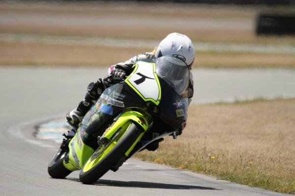NZSBK Rd 2 q3